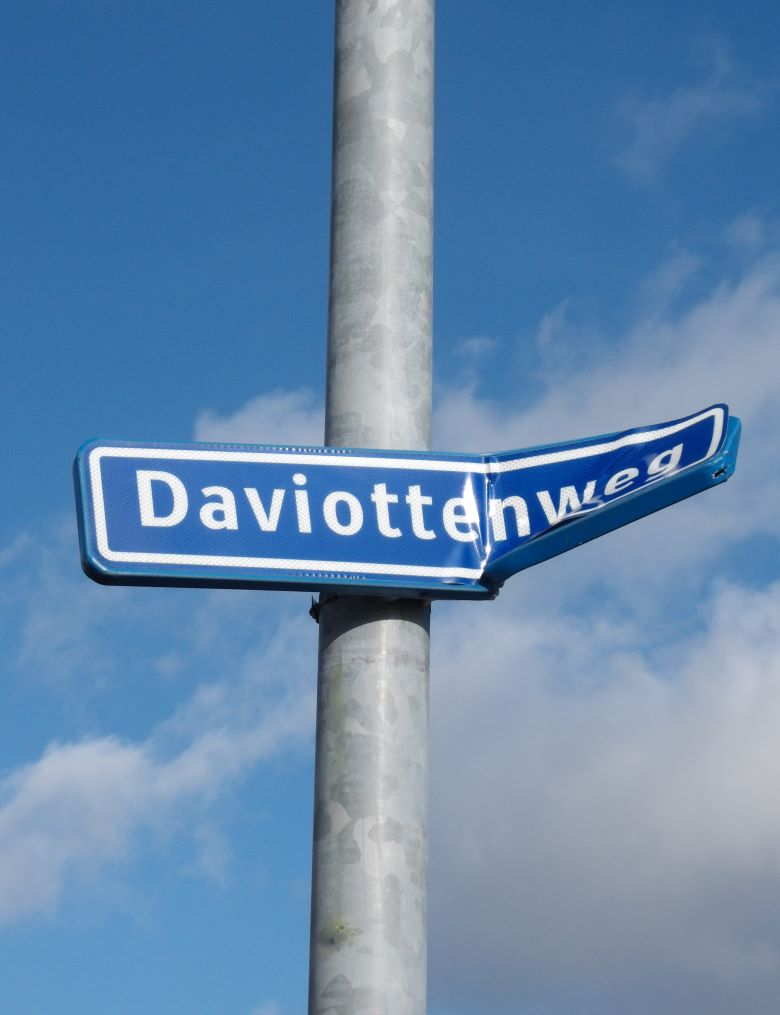 Daviottenweg.JPG title = 