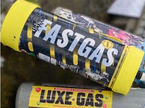 lachgas1.jpg title = 